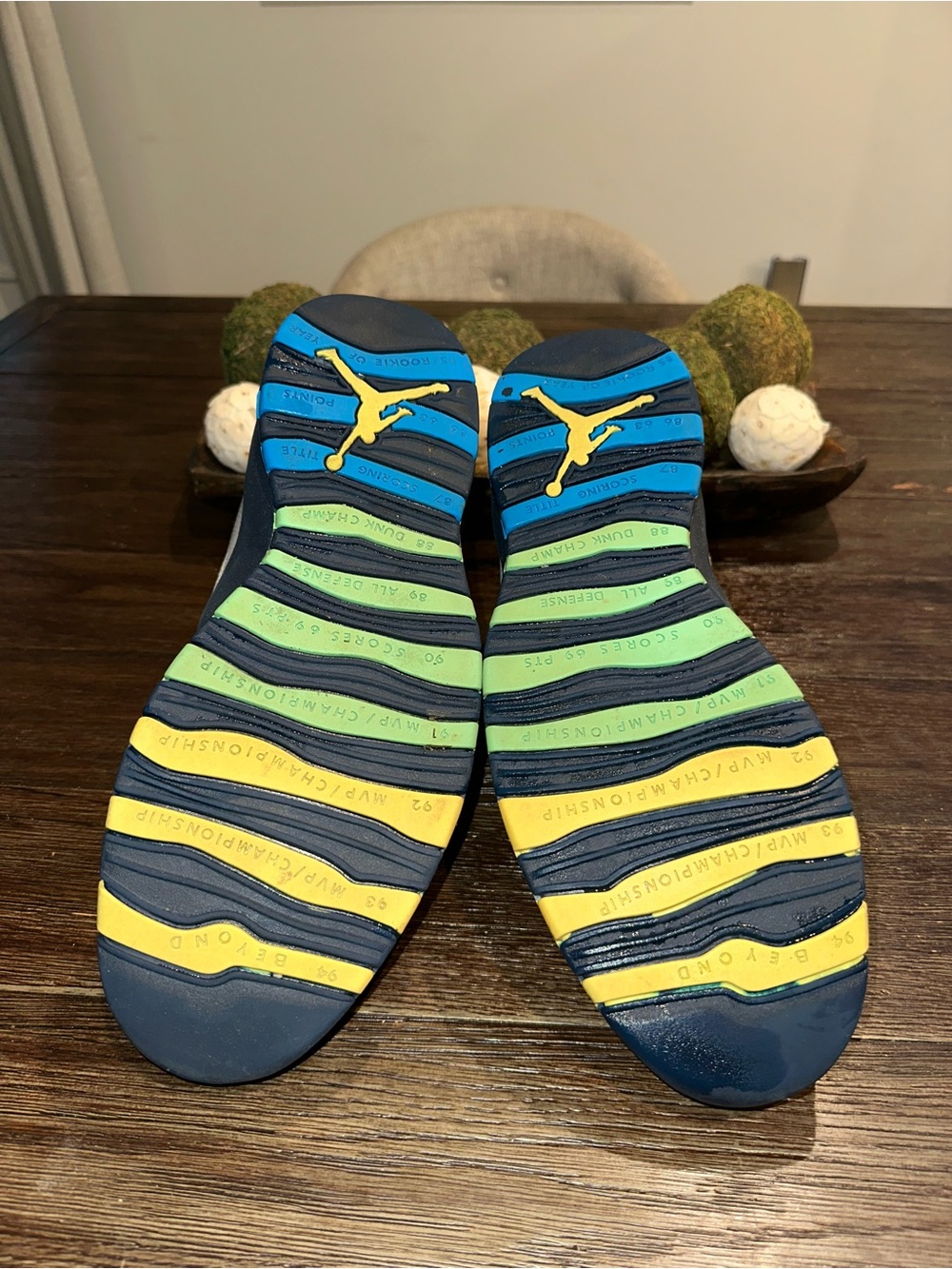 Air Jordan Retro 10 Rio - Picture 9 of 14